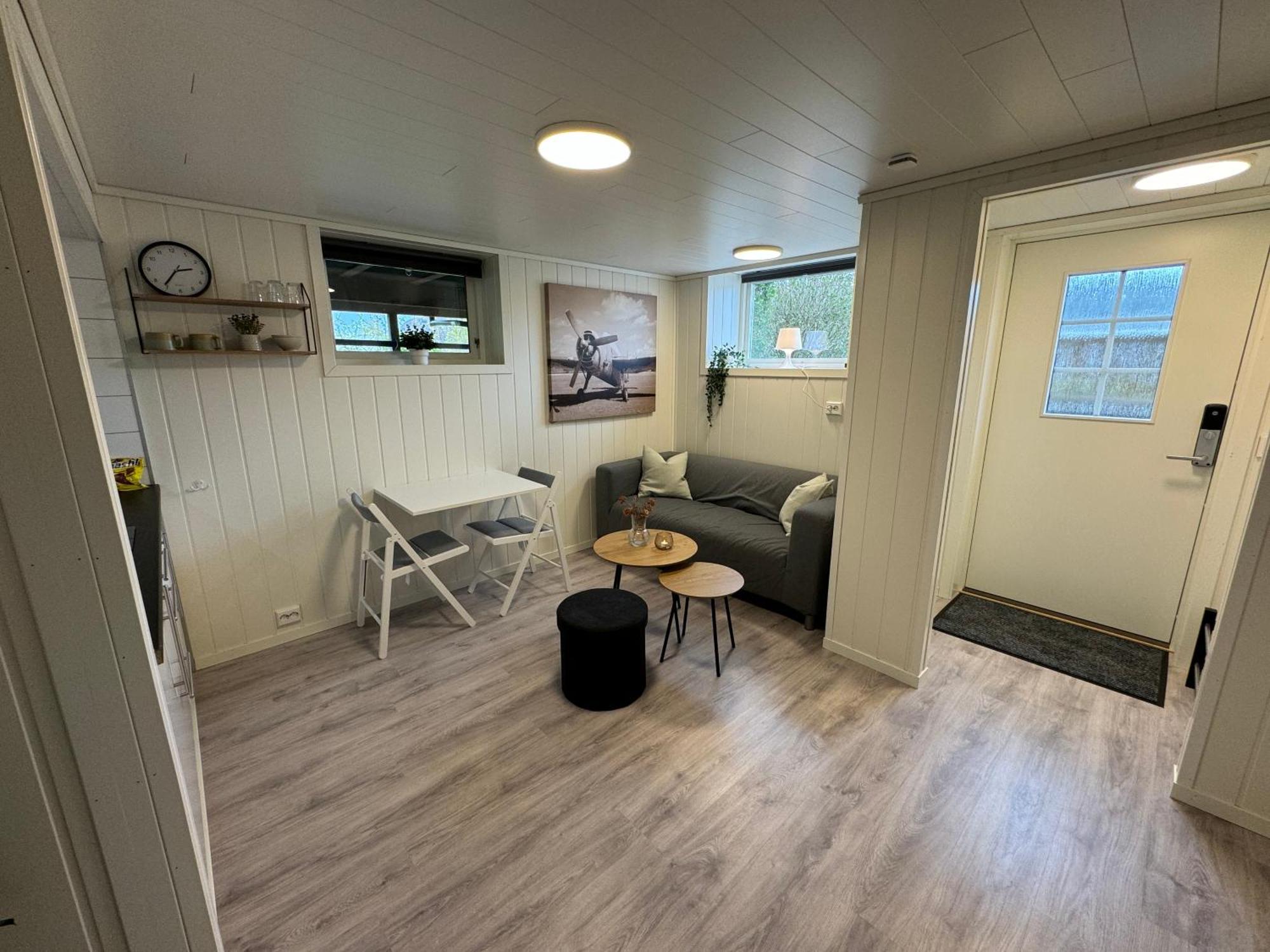 Mini Apartment In Centre Of Jorpeland Jørpeland Exterior foto